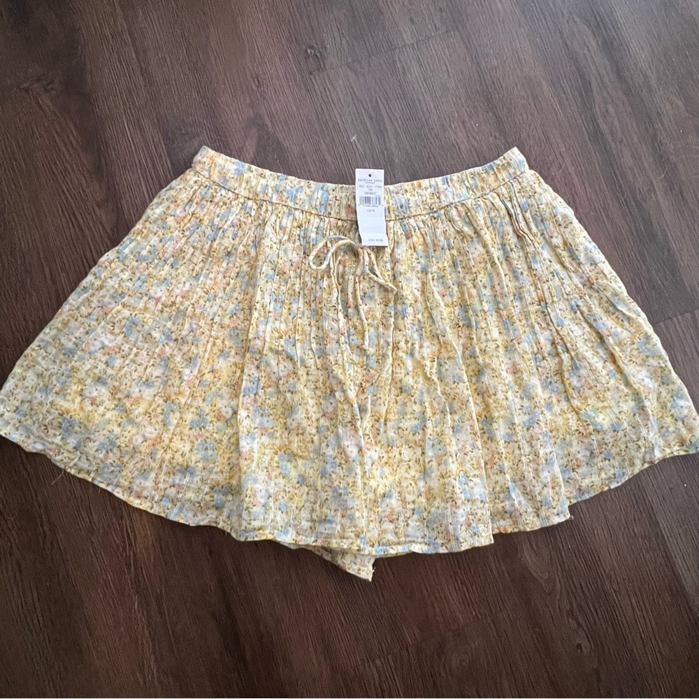 AE Summer Floral Shorts